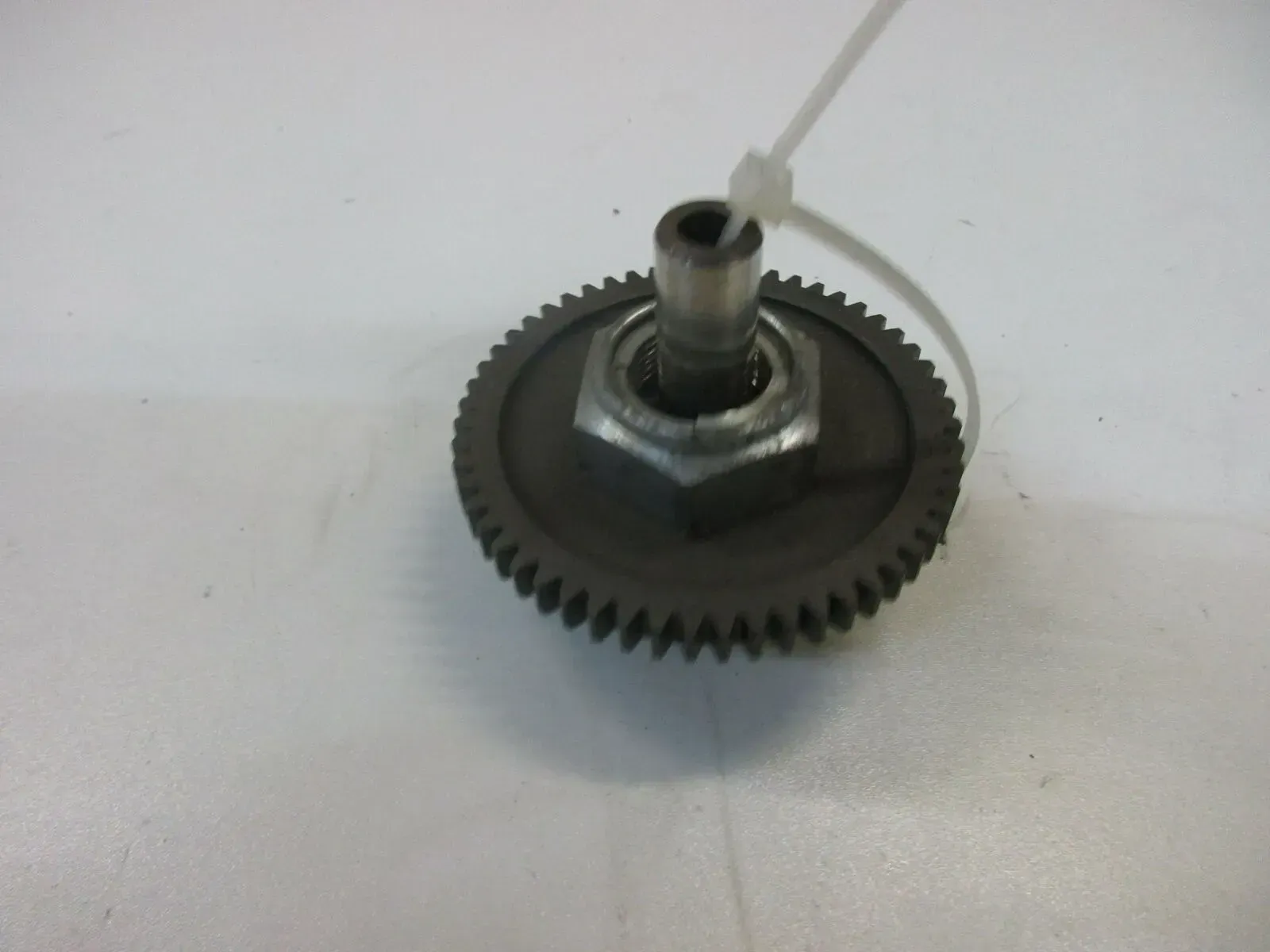 O. Suzuki GSX 750 S KATANA GR 71 A Anlasserfreilauf Motor Getriebe Zahnrad - Bild 1