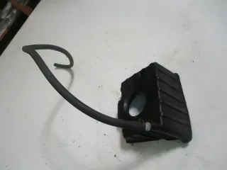 1. HONDA ST 1100 SC26 PAN EUROPEAN Gummischale Tank Benzintank Auffangschale - Bild 1