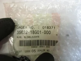 E537. Suzuki GSX-R 600_1000 Blinkerglas Blinker 35632-18G01 vorne Ersatzglas - Bild 4