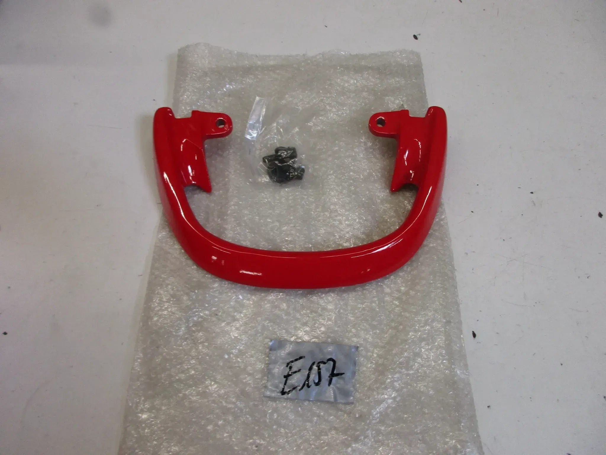 E157. Suzuki GSX 650_750 F Soziusgriff Soziushaltegriff 99999-03F11 Griff Halter - Bild 1