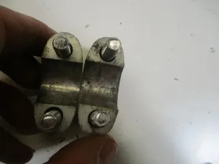 Suzuki TS 250 Lenkerhalter Lenkerklemme Halter Klemmung Lenker Schrauben Bolzen - Bild 3