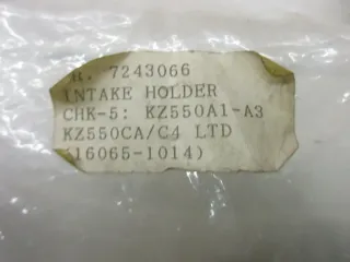 R226. Kawasaki Z 550 LTD KZ550 Ansaugstutzen Vergaser Vergaserstutzen Gummi - Bild 4
