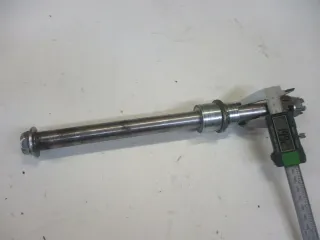 1. Honda CB 750  F BOL D´OR RC 04 Steckachse 20 mm Achse hinten axle rear - Bild 1