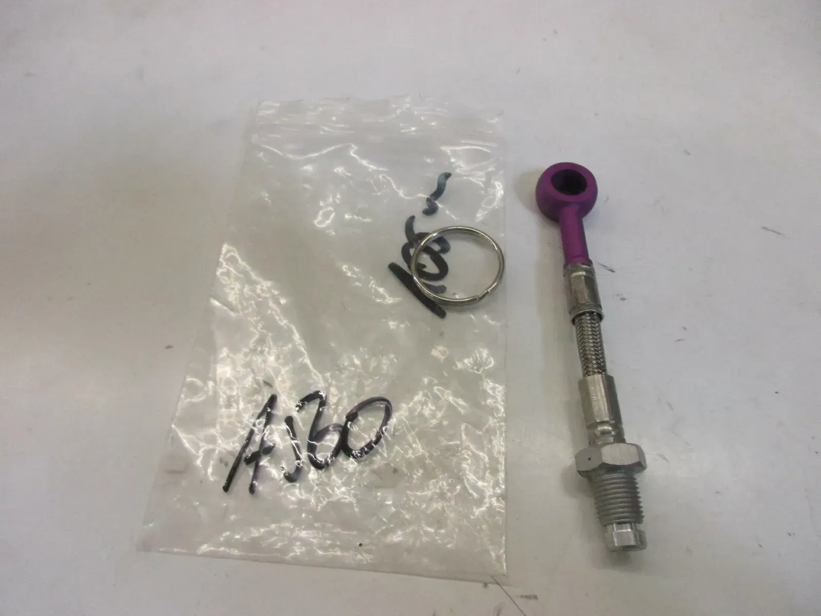 A560. Suzuki GSX 750 E Bremsleitung Bremse Bremssattel 105 mm Stahlflexleitung - Bild 1
