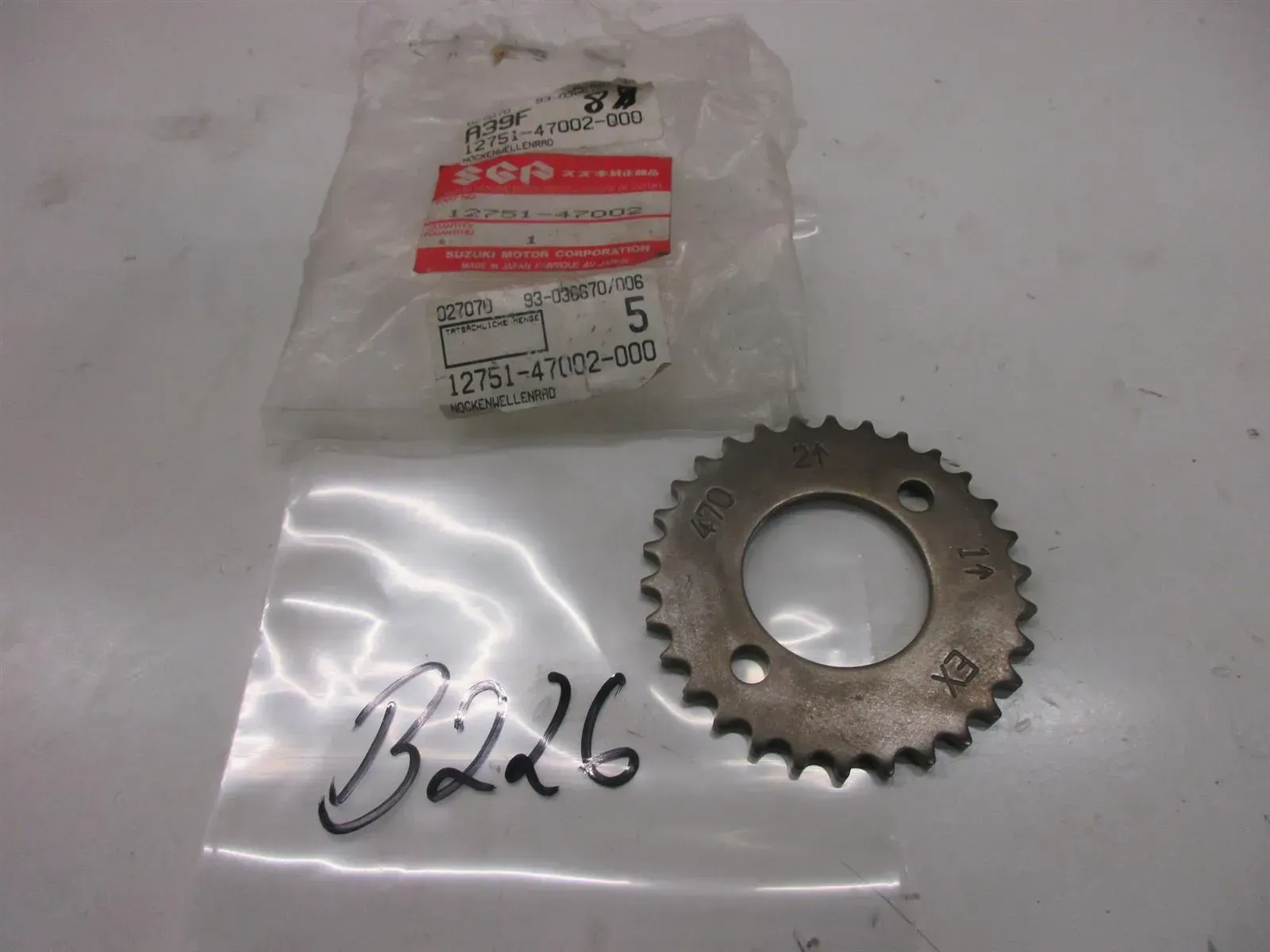B226. Suzuki GS 1100 ES Ritzel Nockenwelle Motor Antriebsrad 12751-47002 - Bild 1
