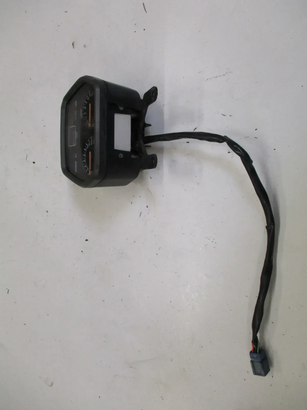 Tacho 46077 km Instrumente 1. Suzuki RG 80 Gamma NC11A Armaturen Kombiinstrument - Bild 1