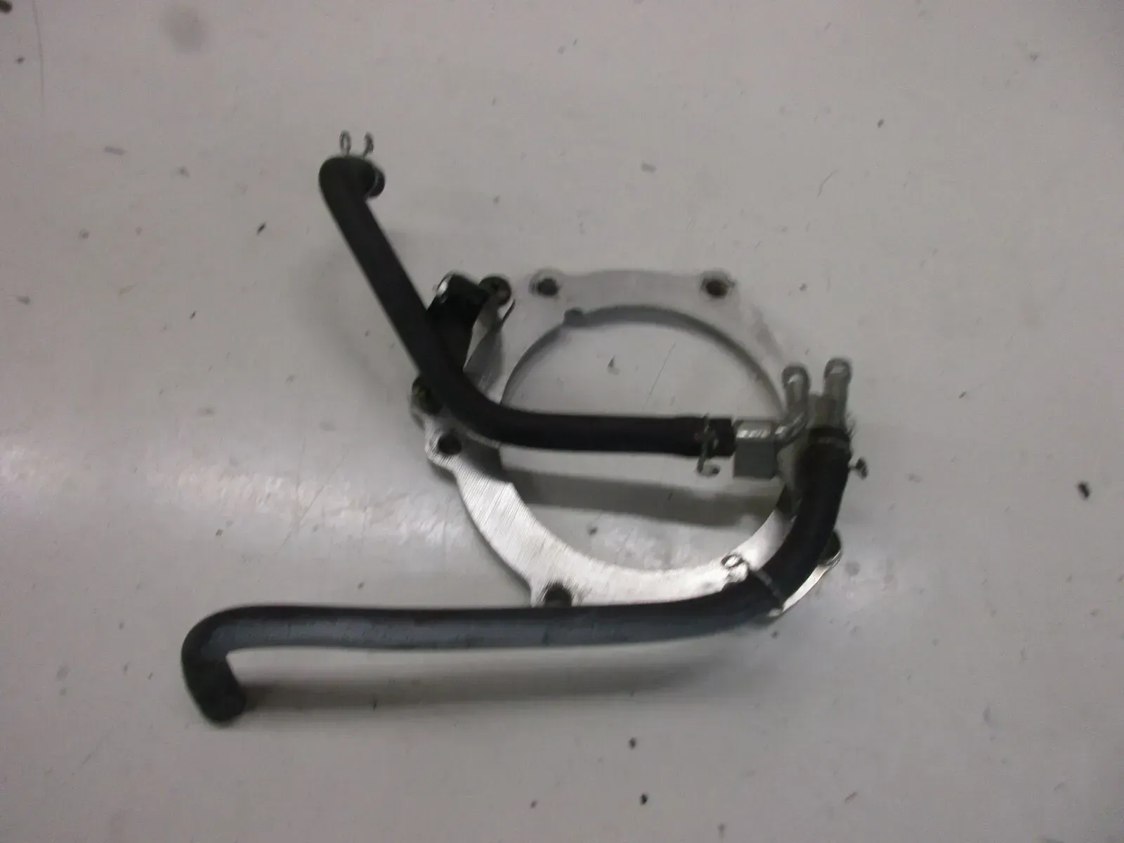 Tankleitung Benzinleitung Yamaha YZF-R6 RJ 11_15 Tank Einspritzung Benzintank - Bild 1