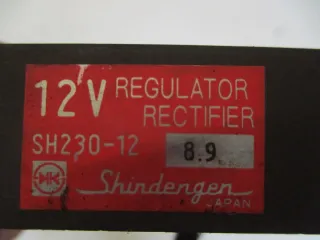 Spannungsregler SH230-12 Kawasaki Z 1000 MK2 KZT00A Lichtmaschine Regler Ladereg - Bild 2