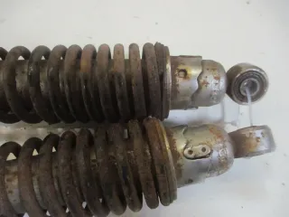 Kawasaki KE 175 D Bj.80 Stoßdämpfer Federbeine Stoßdämpfersatz shock absorber - Bild 4