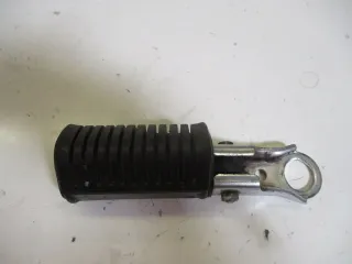 2. Honda CB 750 F Bol D'OR RC 04 Fußraste hinten links mit Fußrastenhalter - Bild 1