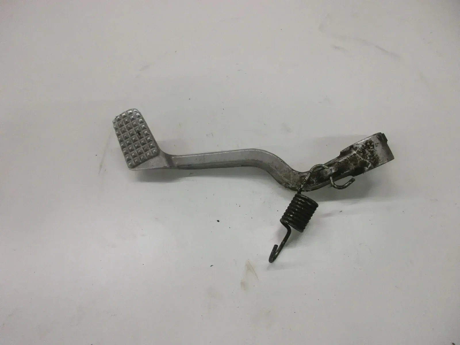 2. Kawasaki GPZ 600 R ZX600A Bremspedal unten Bremse Bremshebel brake pedal - Bild 1