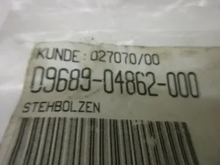 B146. Suzuki AH 50_75 Stehbolzen Schraube Bolzen bolt Motor 09689-04862 - Bild 3