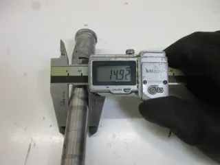 1. Kawasaki GPX 750 R ZX 750 F Steckachse vorne 15 mm Achse Vorderrad Felge - Bild 2