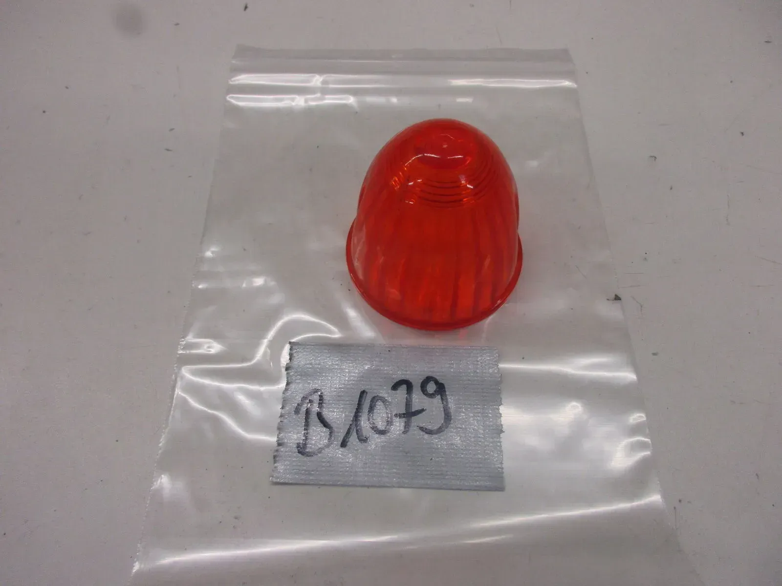B1079 Eber Blinkerglas Ersatzglas Blinker Traktor Wohnwagen 13393 Oldtimer - Bild 1