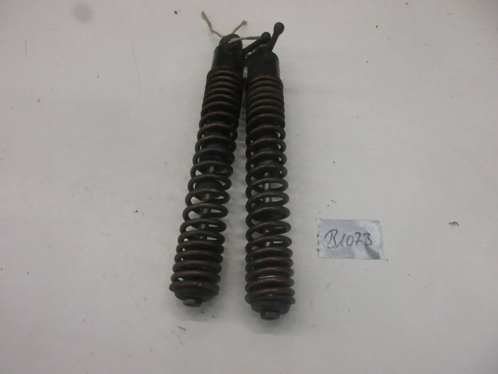 Federbein Stoßdämpfer B1073 MZ ETZ ES Oldtimer Stoßdämpfersatz shock absorber - Bild 1