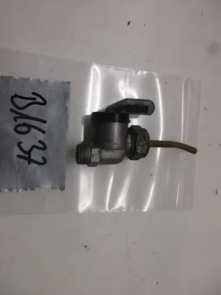 B1637 BMW Kreidler Benzinhahn Kraftstoffhahn Karcoma SW24 Benzintank fuel - Bild 1