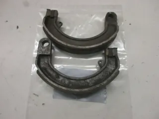 Bremsbelag Bremsklotz B1585 Piaggio Vespa Trommelbremse Bremse Bremsbacken - Bild 3