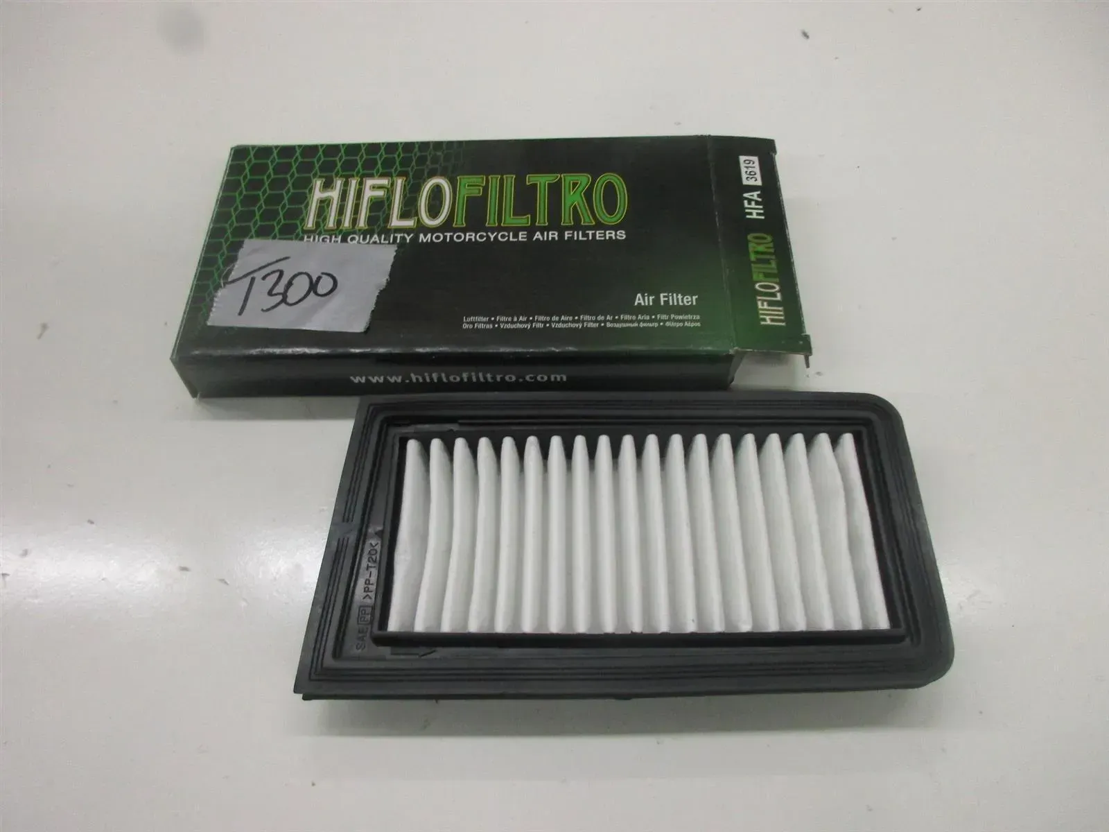 T300. Suzuki AN 650 Burgman Ersatzfilter Luftfilterkasten air box HFA 3619 - Bild 1
