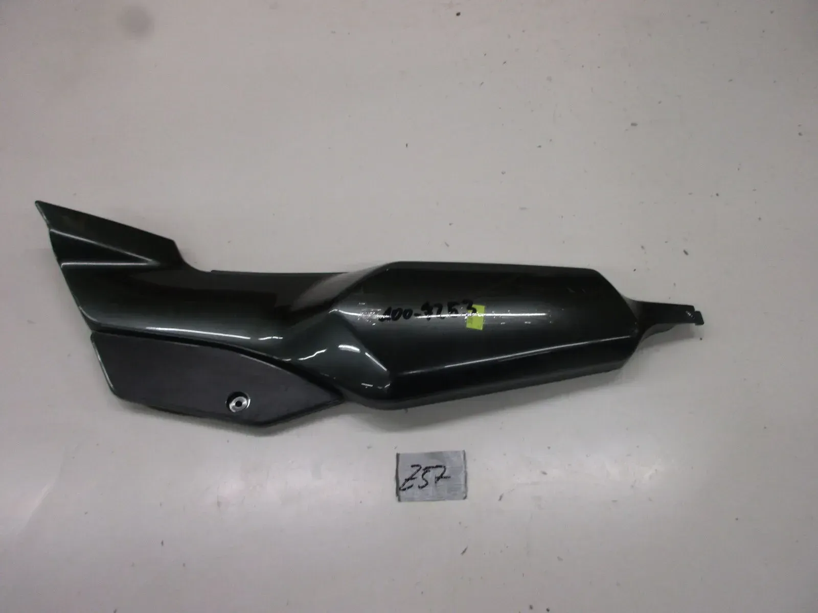 Heckverkleidung Verkleidung Z57 Kawasaki KLE 500 A links Sitzbank Seitendeckel - Bild 1