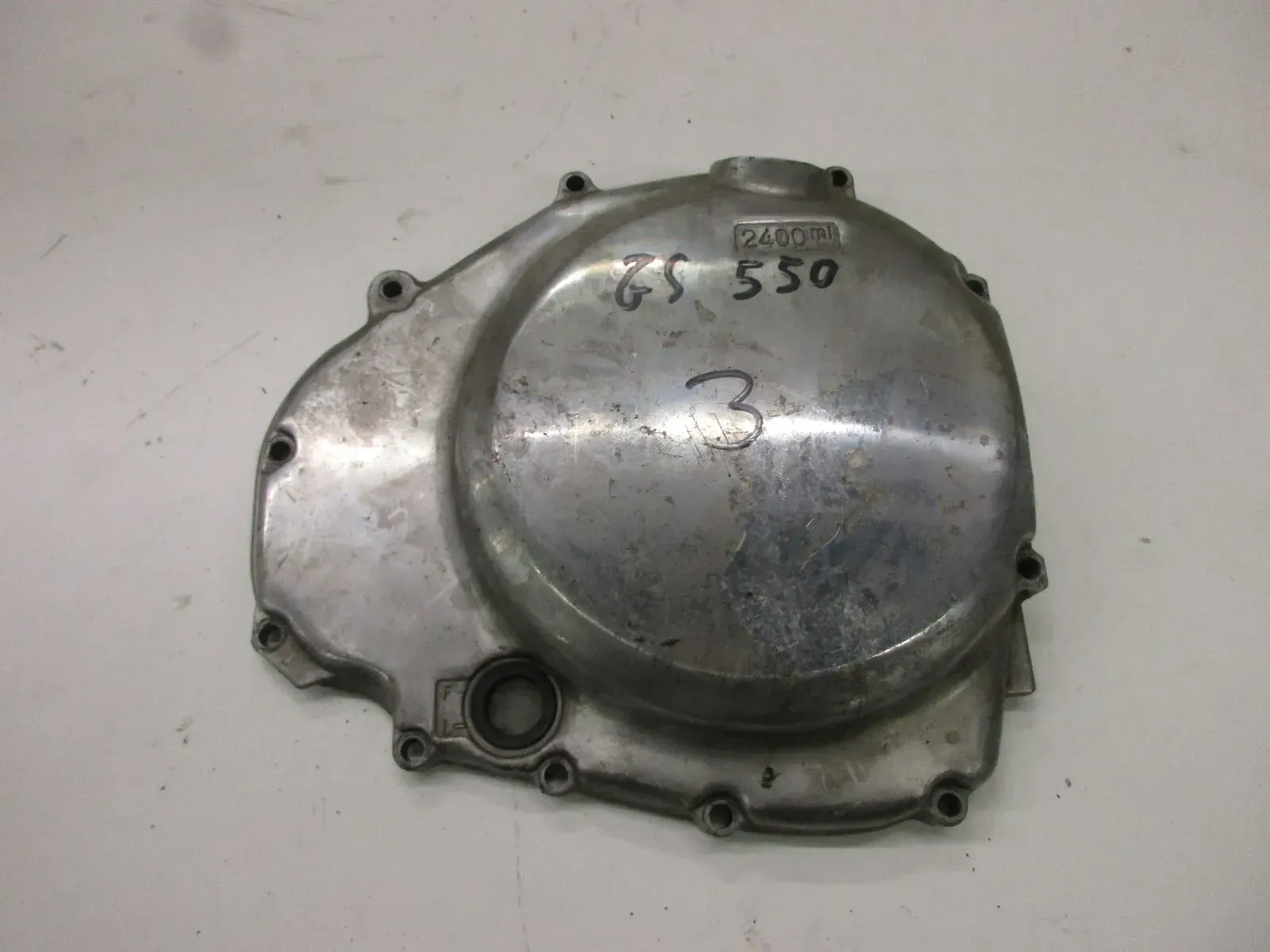 1. Suzuki GS 550 M Katana Kupplungsdeckel (3) Motordeckel rechts Gehäuse Deckel - Bild 1
