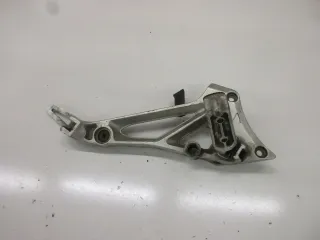 Suzuki GSX 550 ES GN 71 D Fußrastenbrücke (1) rechts Fußraste Fußrastenhalter - Bild 1