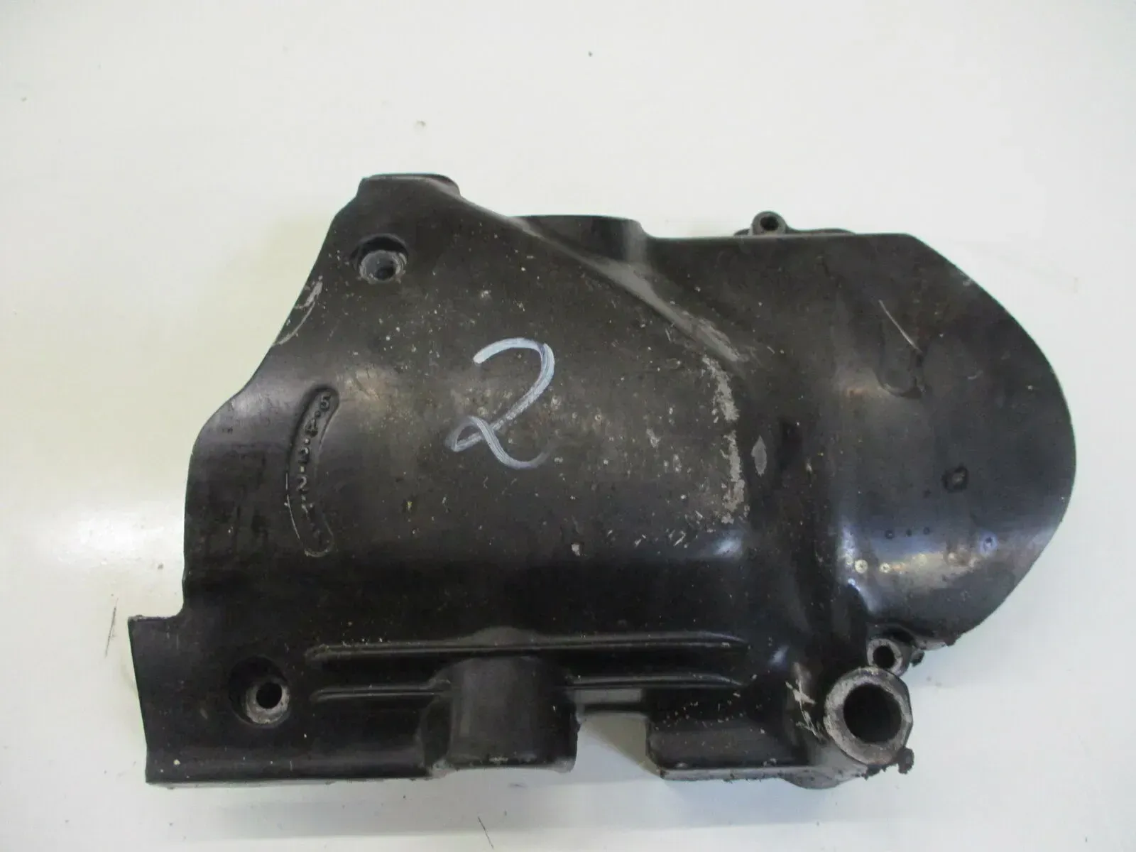 5. Honda CB 900 F_F2 Bol d`Or SC 01 Ritzelabdeckung (2) Motordeckel links Ketten - Bild 1
