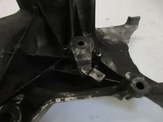 Kawasaki Z 650 B KZ 650 B Ritzelabdeckung (4) mit Kupplungsnehmer Kettenschutz - Bild 5
