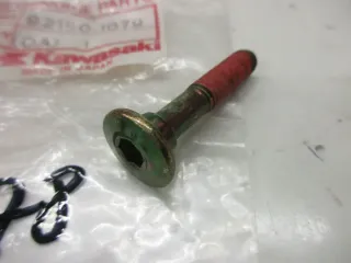 C478. Kawasaki ZX-7 ZX 750 Schraube M8 x 42 Lenker Lenkerstummel 92150-1079 - Bild 2