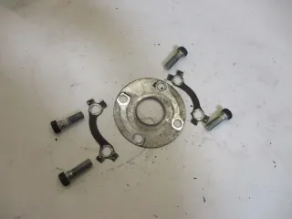 Bremsscheibenschrauben M10x39 mm Kawasaki Z 1000 MK2 KZT00A hinten Sicherungsble - Bild 1