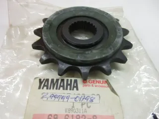 Antriebskettenrad 99999-01798 D1128. Yamaha XT 500_600 Ritzel 15T Zahnrad - Bild 4