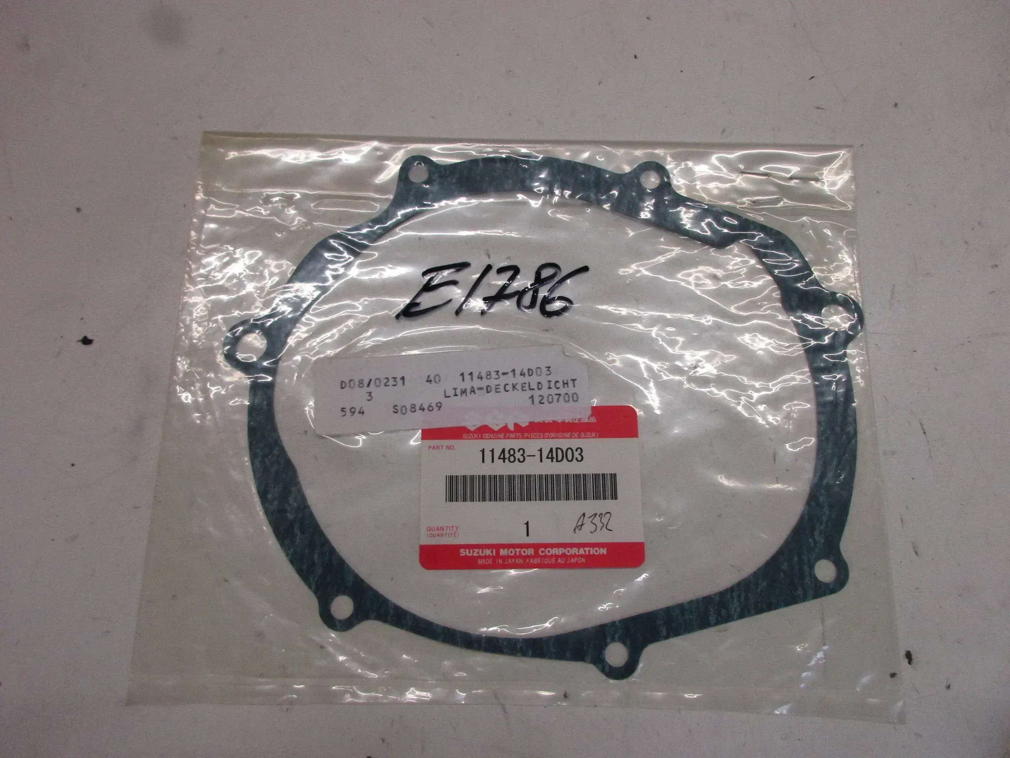 E1786. Suzuki DR 250_350 Dichtung Motordichtung 11483-14D03 Lichtmaschinendeckel - Bild 1