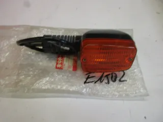 E1502. Suzuki GSX-R 750 Blinker vorne links 35603-06B40 Original Blinkleuchte - Bild 2