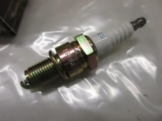 F157 Hyundai Kia Zündkerzen NGK BPR 6 ES-11 V-Line 4x Motor - Bild 2