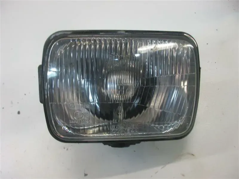 HONDA VF 750 F RC15 SCHEINWERFER LICHT HAUPTSCHEINWERFER LAMPE HEADLIGHT - Bild 1