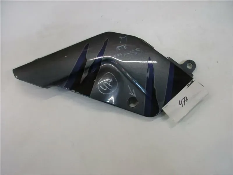 477. Suzuki GSX-R 1100 W Verkleidung links Rahmenverkleidung Rahmen 47611-17E01 - Bild 1