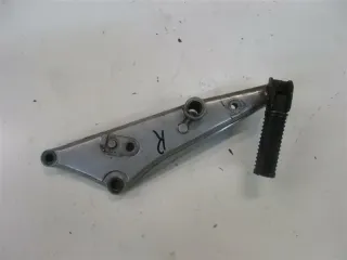1. HONDA CB 650 RC03 FUßRASTENHALTER HINTEN LINKS MIT FUßRASTE HALTER - Bild 2