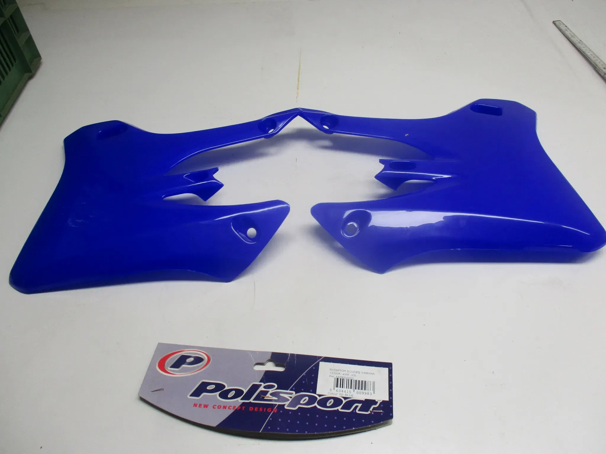 Verkleidung Kühler K64. Yamaha YZ 250 _450 Tankverkleidung rechts links - Bild 1