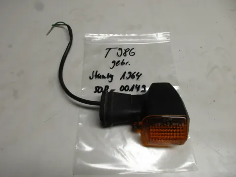 Background image for T986 Kawasaki GPZ 500_1100 Blinker hinten Stanley 1964 turn signal 50R-00149