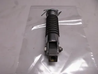 T971 Honda Kawasaki Yamaha Fussraste hinten rechts oder links Sozius - Bild 4
