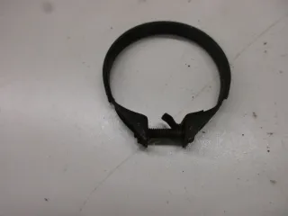 H1. Honda FT 500 PC07 Vergaserschelle Ansaugstutzen Befestigung Flansch Halter - Bild 1
