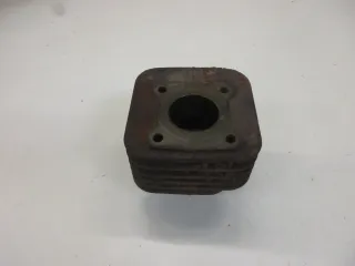 X500. Sym 50er Zylinder ohne Kolben Motorblock T5C engine cylinder - Bild 2