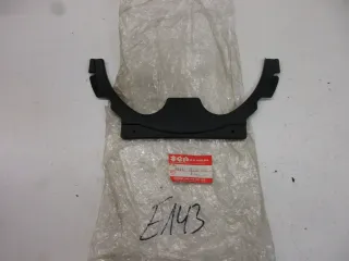 E143. Suzuki GSX 750 EF_ES Verkleidung Abdeckung 94445-31310-000 Kanzel vorne - Bild 1