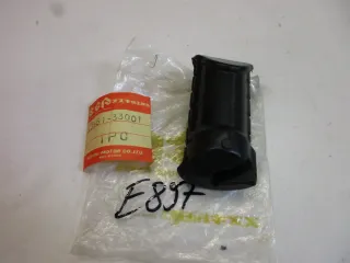 E897. Suzuki GT 380 Ersatzpedal Fußraste 43551-33001 vorne rechts Pedal Fussraste - Bild 4