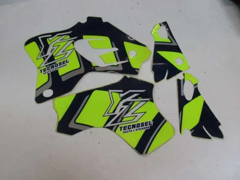 K42. YAMAHA YZ 80 AUFKLEBER VERKLEIDUNG DEKOR SATZ DEKORSATZ GELB BLAU - Bild 1