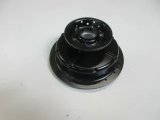 Suzuki SP 100 Radnabe vorne 54210-05210 Ankerplatte Bremstrommel Felge Wheel - Bild 1