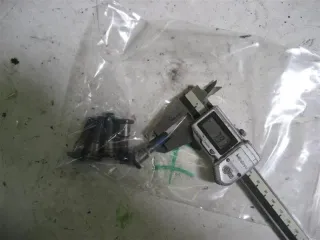 1. SUZUKI GSX 1300 R HAYABUSA GSX-R BREMSSCHEIBE SCHRAUBE HINTEN M8 BREMSSCHEIBE - Bild 1