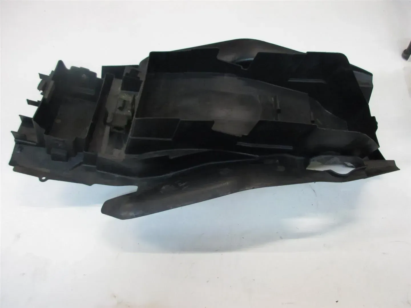 SUZUKI DL 1000 V-STROM WVBS RADLAUF HINTEN SCHMUTZFÄNGER VERKLEIDUNG SPRITZSCHUT - Bild 1