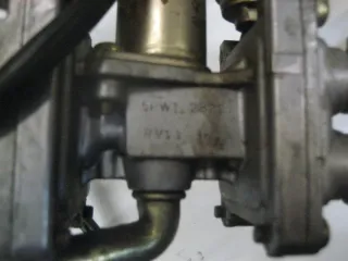 YAMAHA R1 RN09 ABGASRÜCKFÜHRUNG SEKUNDÄRLUFTVENTIL LUFTVENTIL MOTORENTLÜFTUNG - Bild 4