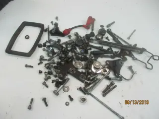 1. Honda CB 750 F RC42 Seven Fifty Schraubensatz Kleinteile Schrauben Konvolut - Bild 1