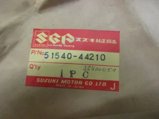 E1536. Suzuki GS 450 L Lampenhalter 51540-44210 vorne links Scheinwerferhalter - Bild 5